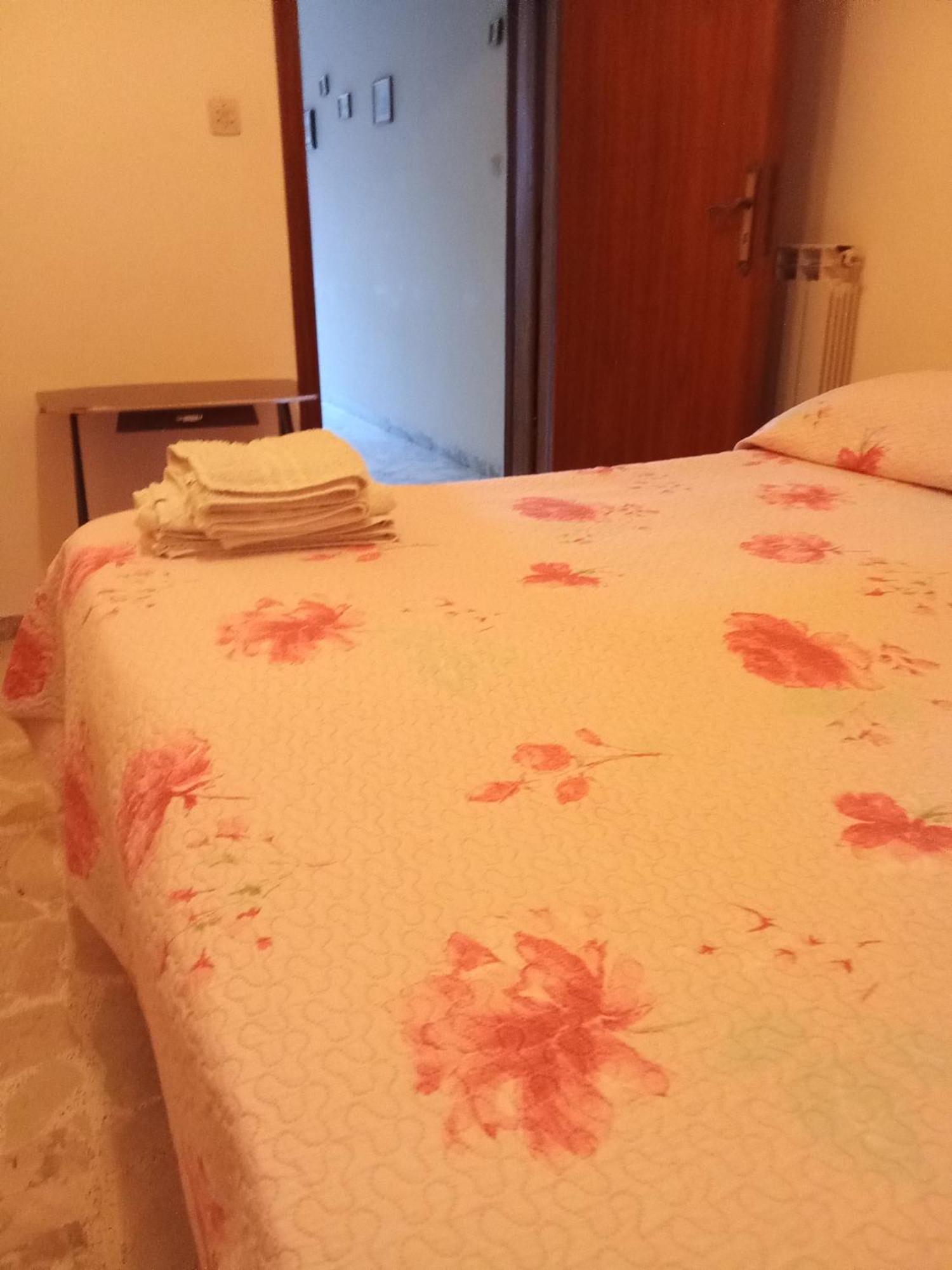 מלון רנדצו Casa Etna מראה חיצוני תמונה